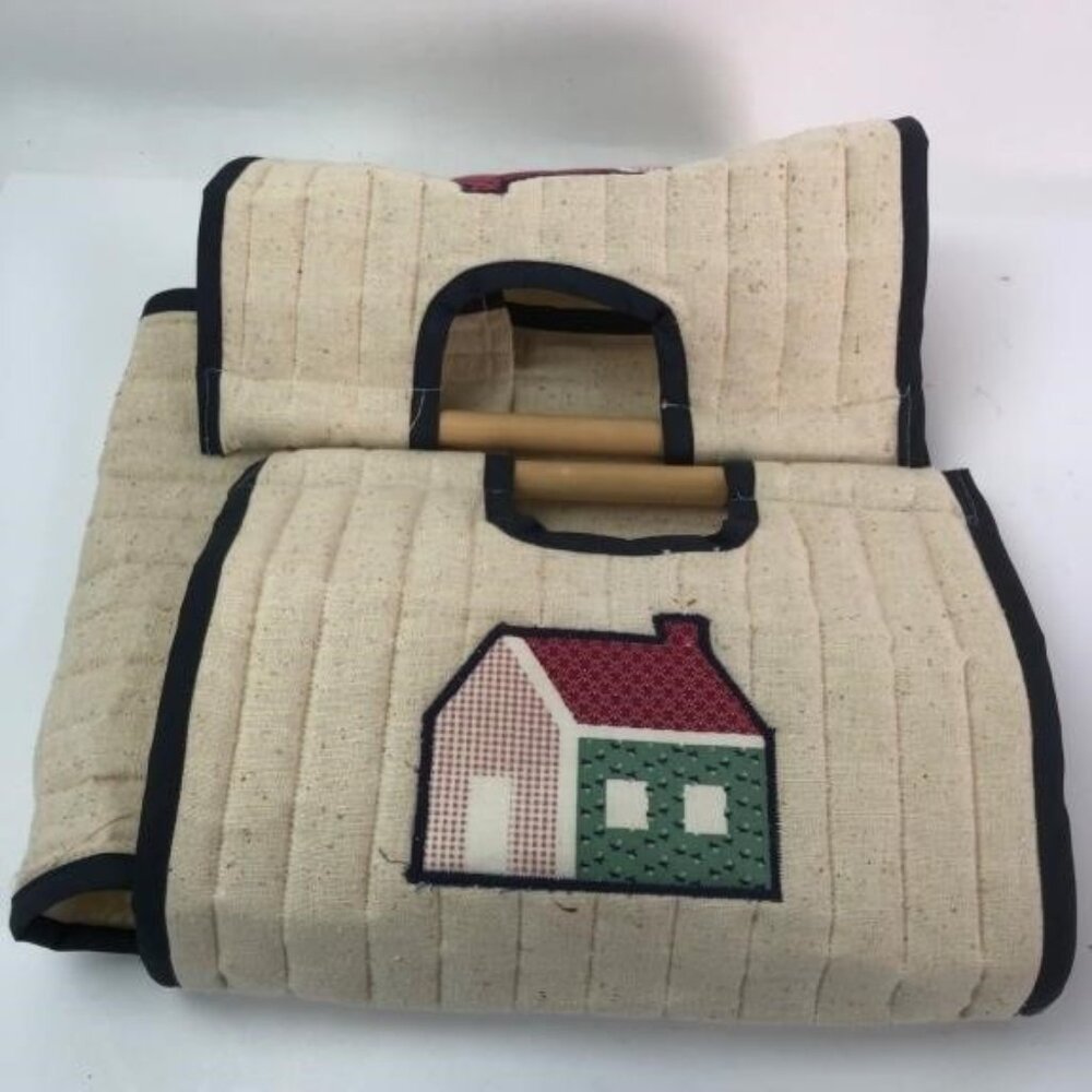 Quilted Carrier for Casseroles with Farm Theme from Cathy's Custom Creations EUC